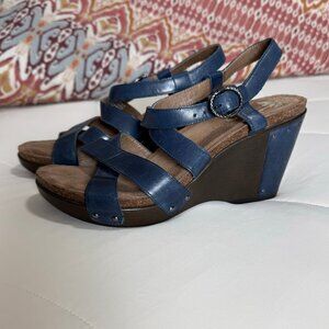 NWOB Dansko Frida Wedges Sandals Navy Blue Leather Size: 42 / US 11